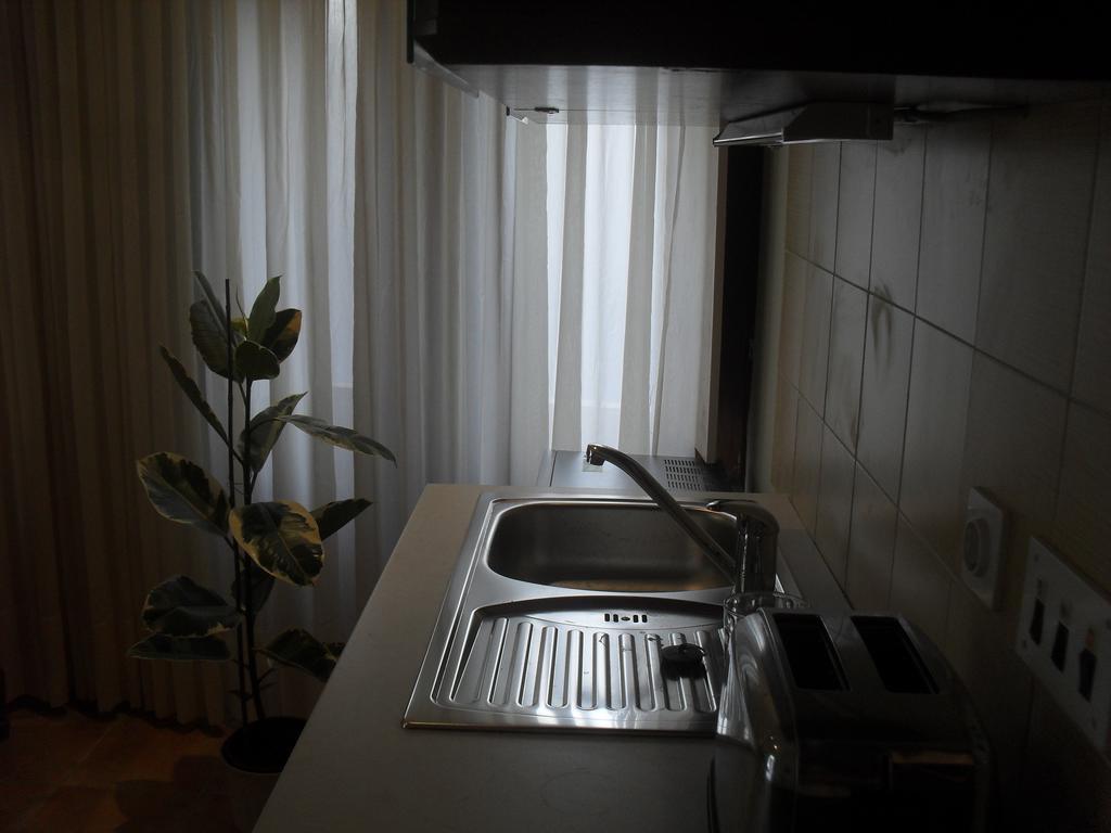 Central Sibenik Apartments Szoba fotó